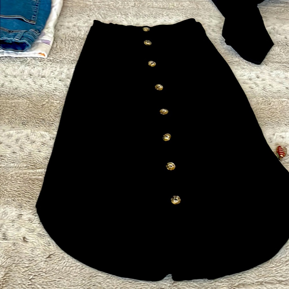 Black Skirt
